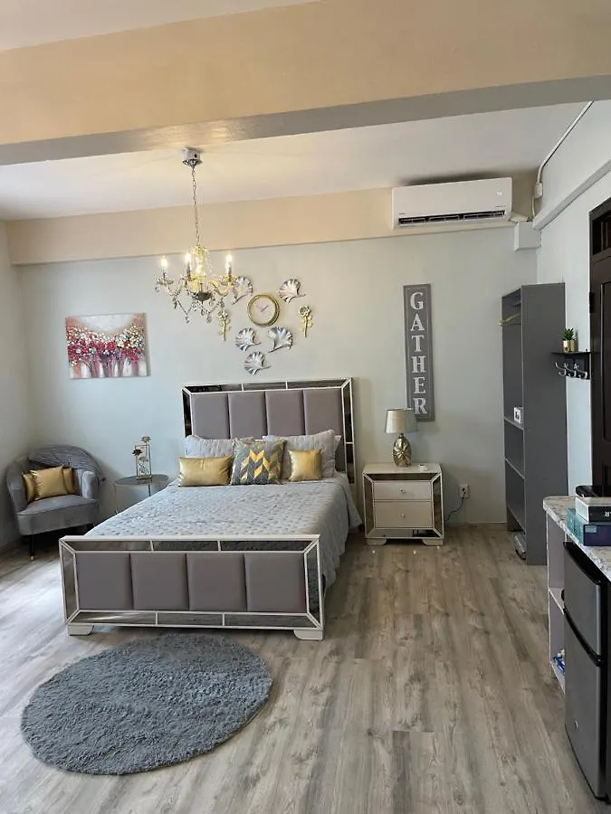 The Balconies Studio, The Marilyn Suite & The Crystal Apartment At Casa Of Essence In Old 산후안
