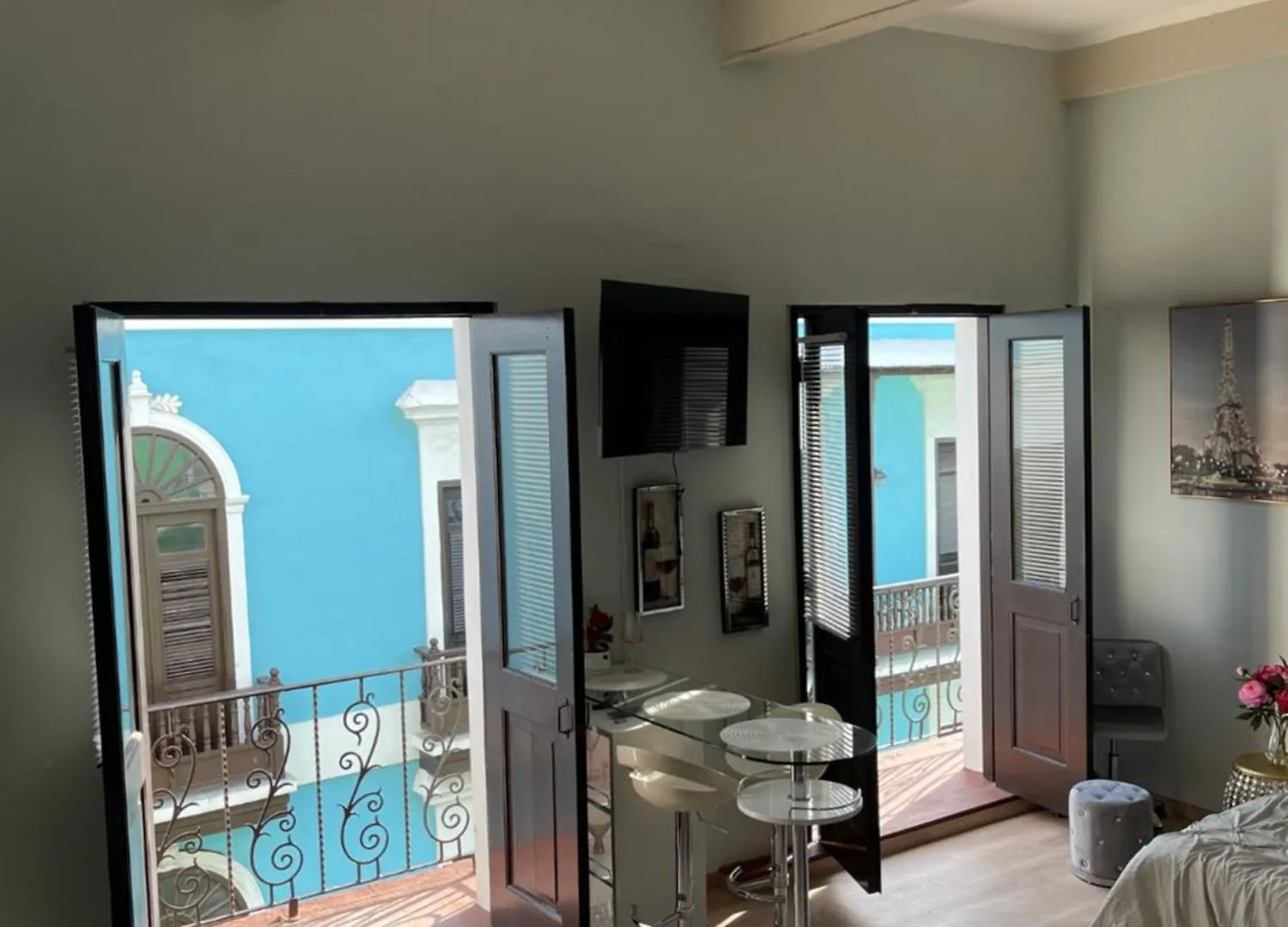 The Balconies Studio, The Marilyn Suite & The Crystal Apartment At Casa Of Essence In Old 산후안