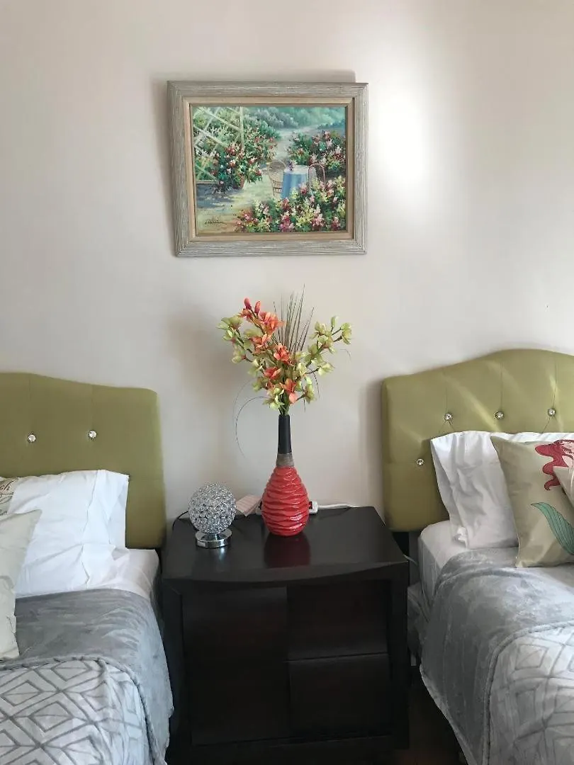 The Balconies Studio, The Marilyn Suite & The Crystal Apartment At Casa Of Essence In Old 산후안 0*,  푸에르토리코